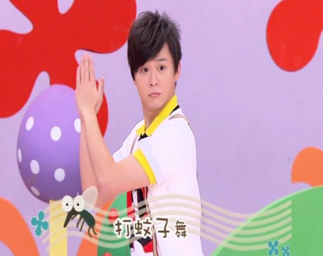 奧特曼魔性舞姿首度公開(kāi)，挑戰(zhàn)momo爭(zhēng)奪“舞王”寶座